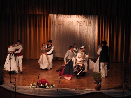 Prireditev Druži naju ples in petje 2019 23